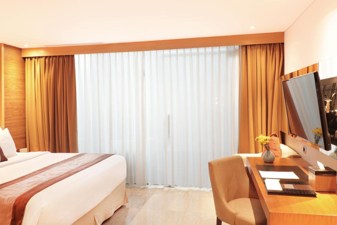 De Vins Sky Hotel Seminyak Εξωτερικό φωτογραφία